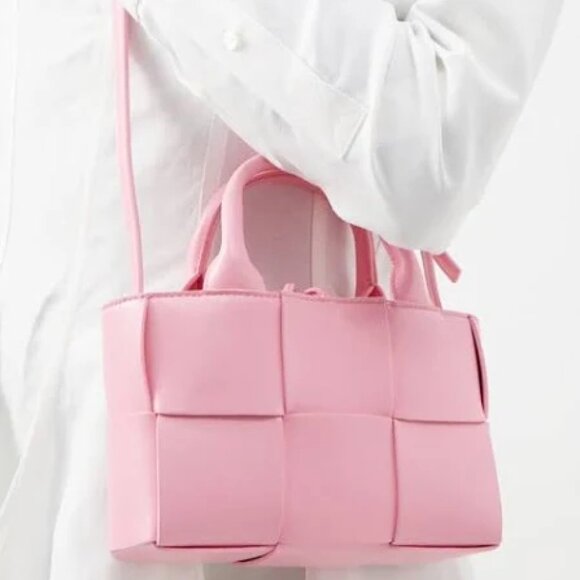 Bottega Veneta Pink Intrecciato Lambskin Candy Arco Tote - Picture 2 of 15